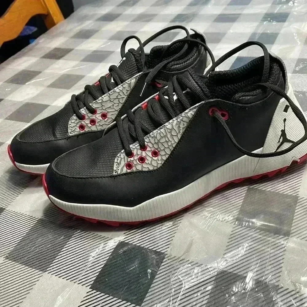 Jordan ADG 2 mens golf shoe